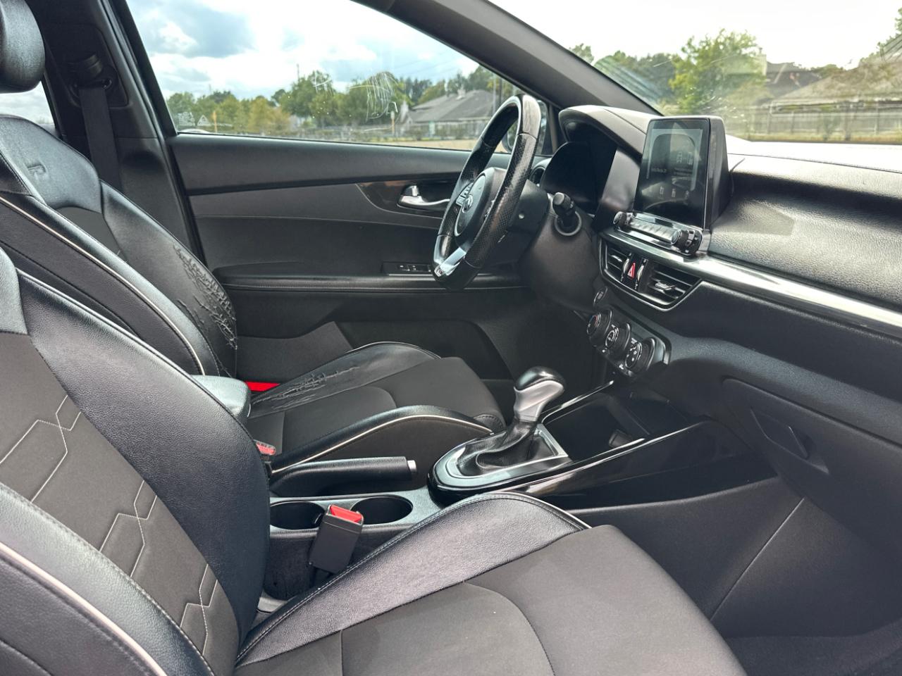 Kia Forte  2021