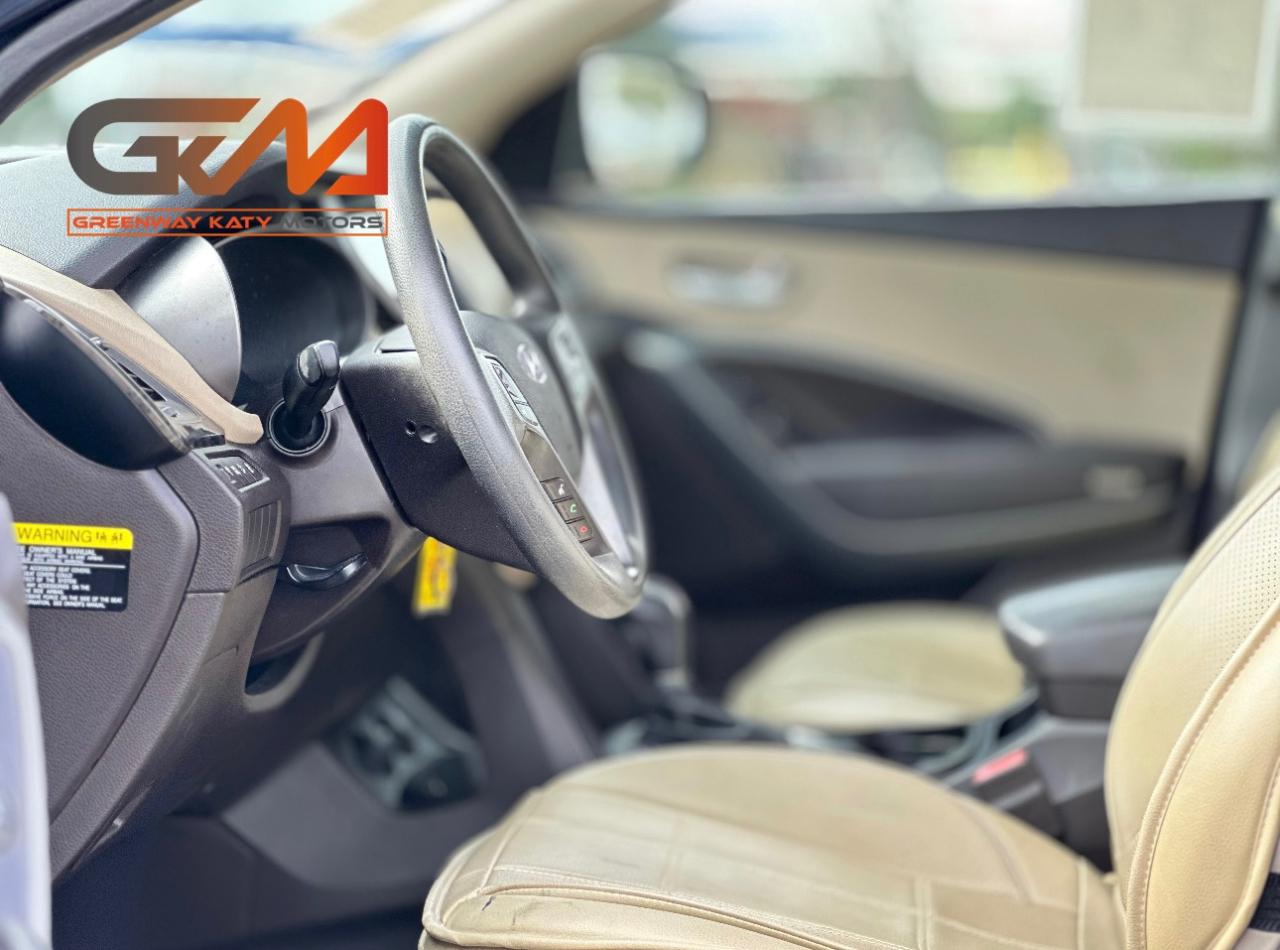 Hyundai Santa Fe Sport Base 4D SUV FWD 2.4L 2018