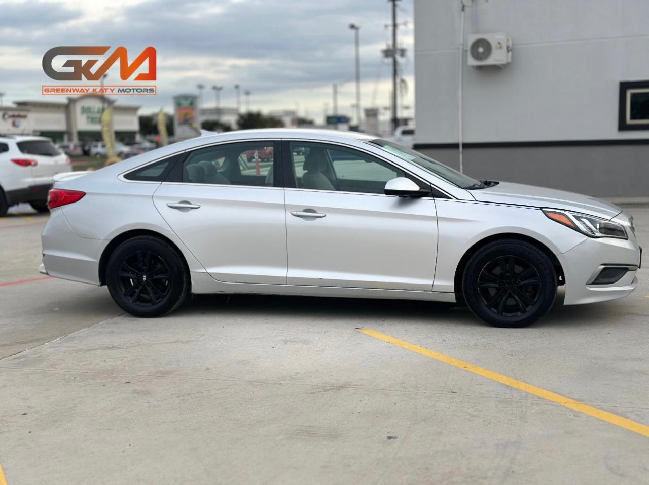 Hyundai Sonata 4dr Sdn 2.4L 2017