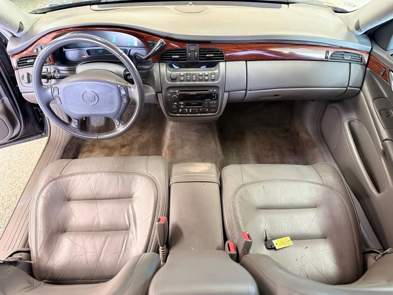Cadillac DeVille Professional 4dr Sdn Limousine 2003