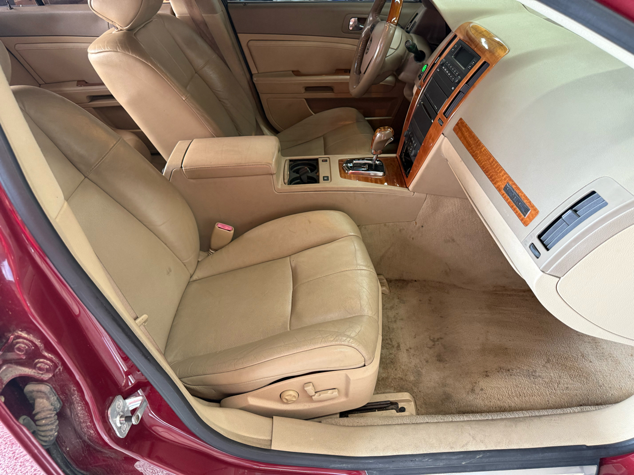 Cadillac STS 4dr Sdn V6 2007