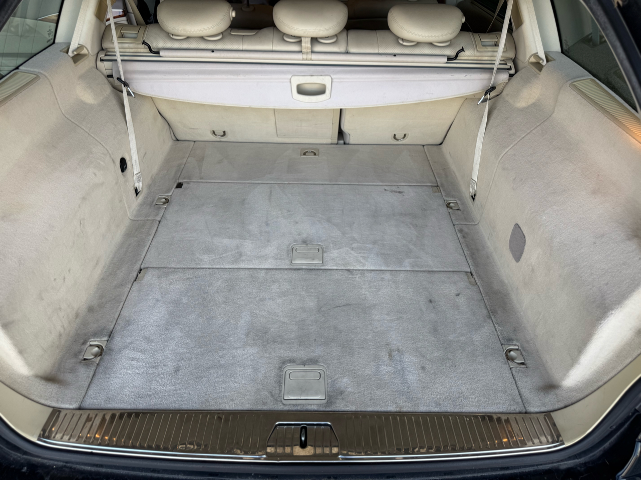 Mercedes-Benz E-Class 4dr Wgn 3.5L 4MATIC 2006 Mercedes-Benz E-Class 4dr Wgn 3.5L 4MATIC 2006