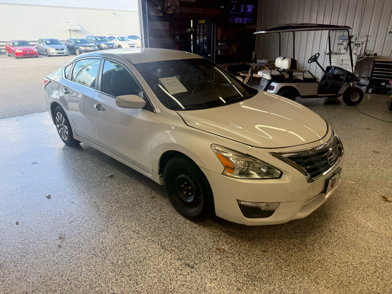 Nissan Altima 4dr Sdn I4 2.5 S 2013 Nissan Altima 4dr Sdn I4 2.5 S 2013