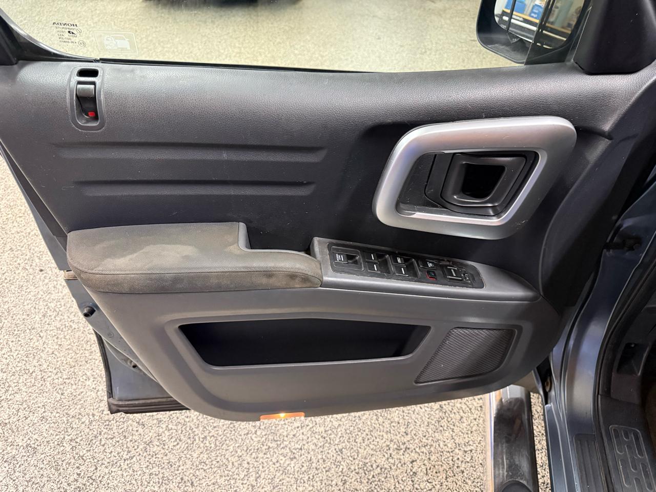 Honda Ridgeline RT AT 2006