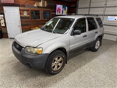 2005 Ford Escape 