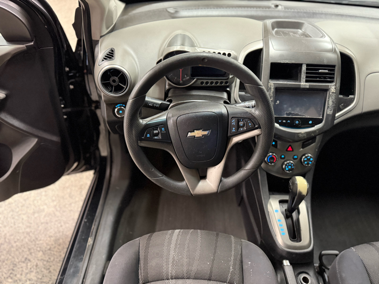 Chevrolet Sonic 5dr HB Auto LT 2016 Chevrolet Sonic 5dr HB Auto LT 2016