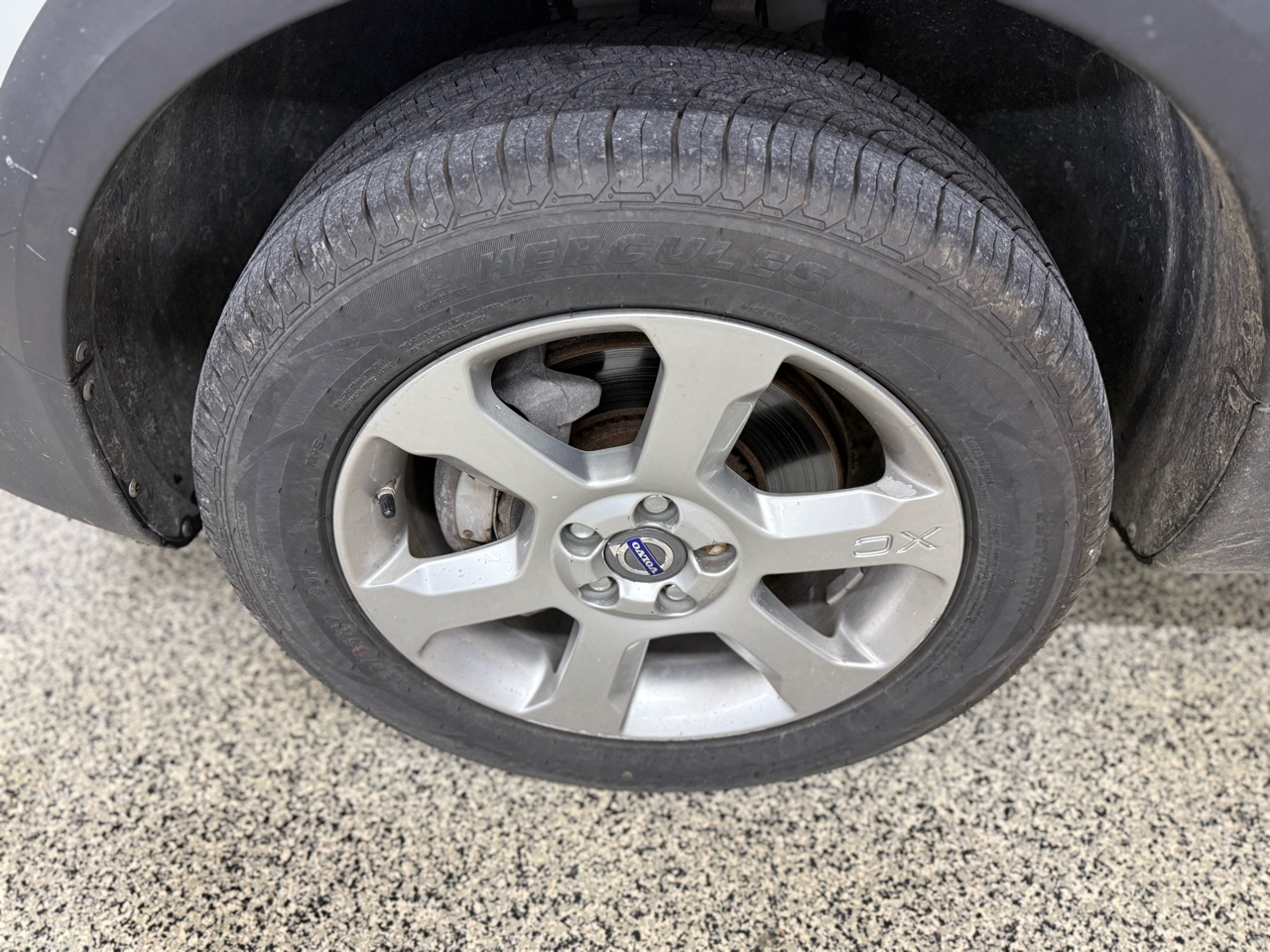 Volvo XC70 4dr Wgn 3.2L 2009 Volvo XC70 4dr Wgn 3.2L 2009