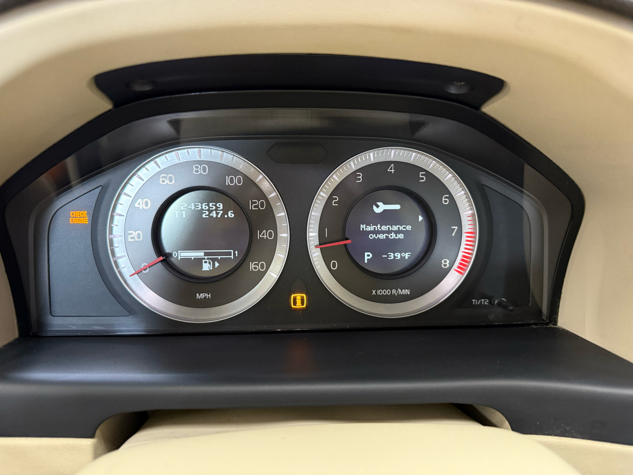 Volvo XC70 4dr Wgn 3.2L 2009 Volvo XC70 4dr Wgn 3.2L 2009