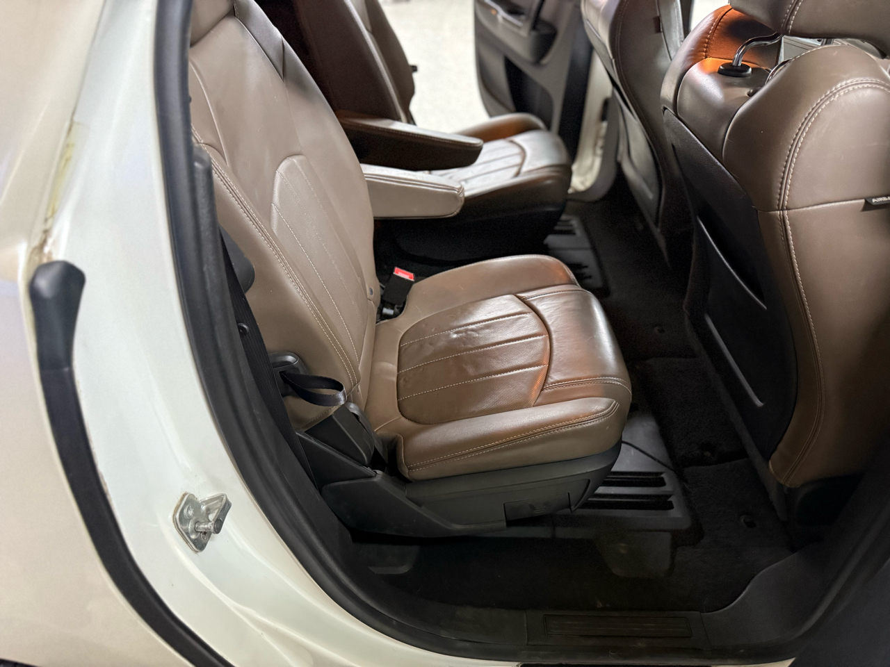 GMC Acadia AWD 4dr SLT w/SLT-2 2015 GMC Acadia AWD 4dr SLT w/SLT-2 2015