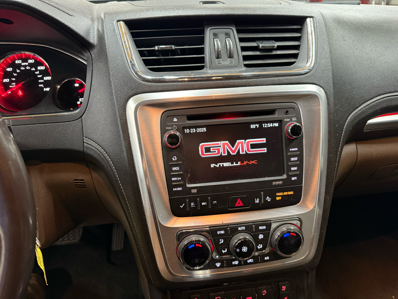 GMC Acadia AWD 4dr SLT w/SLT-2 2015 GMC Acadia AWD 4dr SLT w/SLT-2 2015