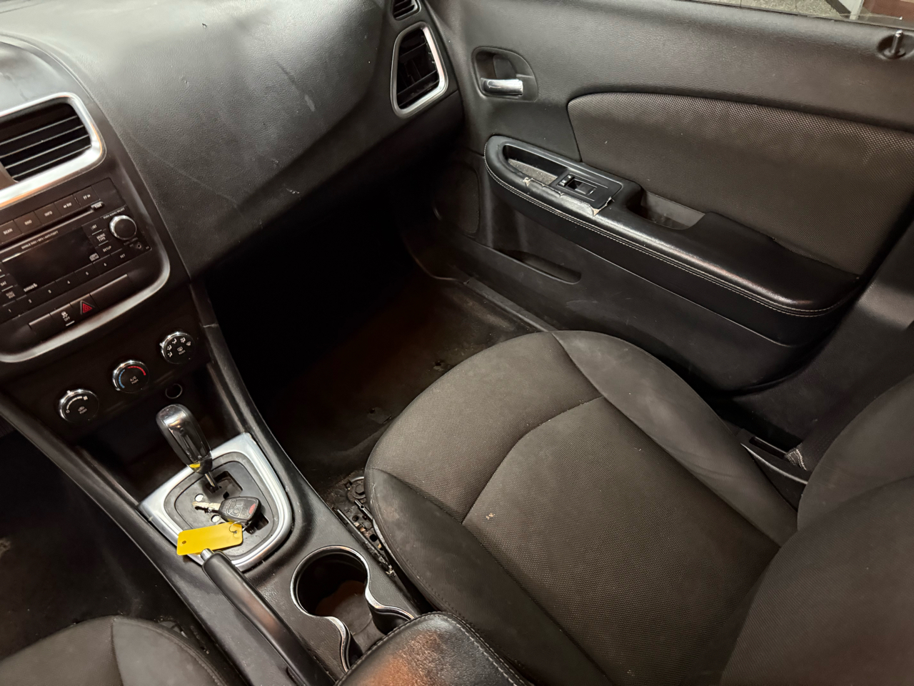 Dodge Avenger 4dr Sdn SE 2014 Dodge Avenger 4dr Sdn SE 2014