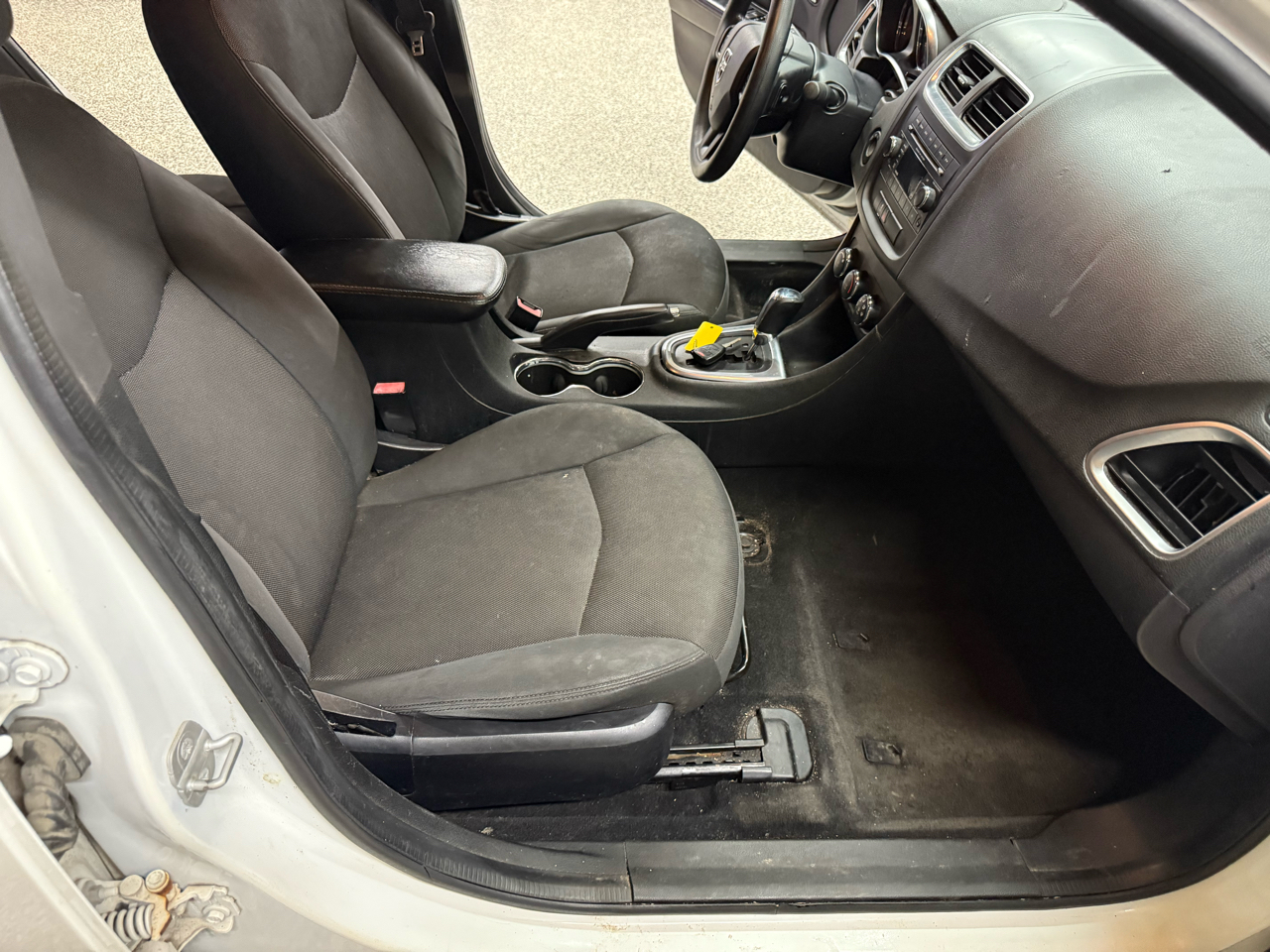 Dodge Avenger 4dr Sdn SE 2014 Dodge Avenger 4dr Sdn SE 2014