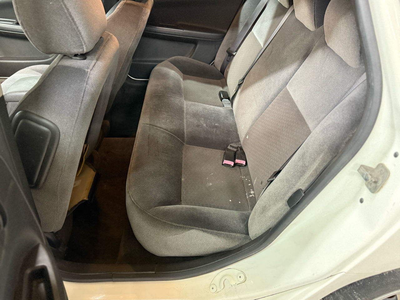 Chevrolet Impala 4dr Sdn LS 2009 Chevrolet Impala 4dr Sdn LS 2009