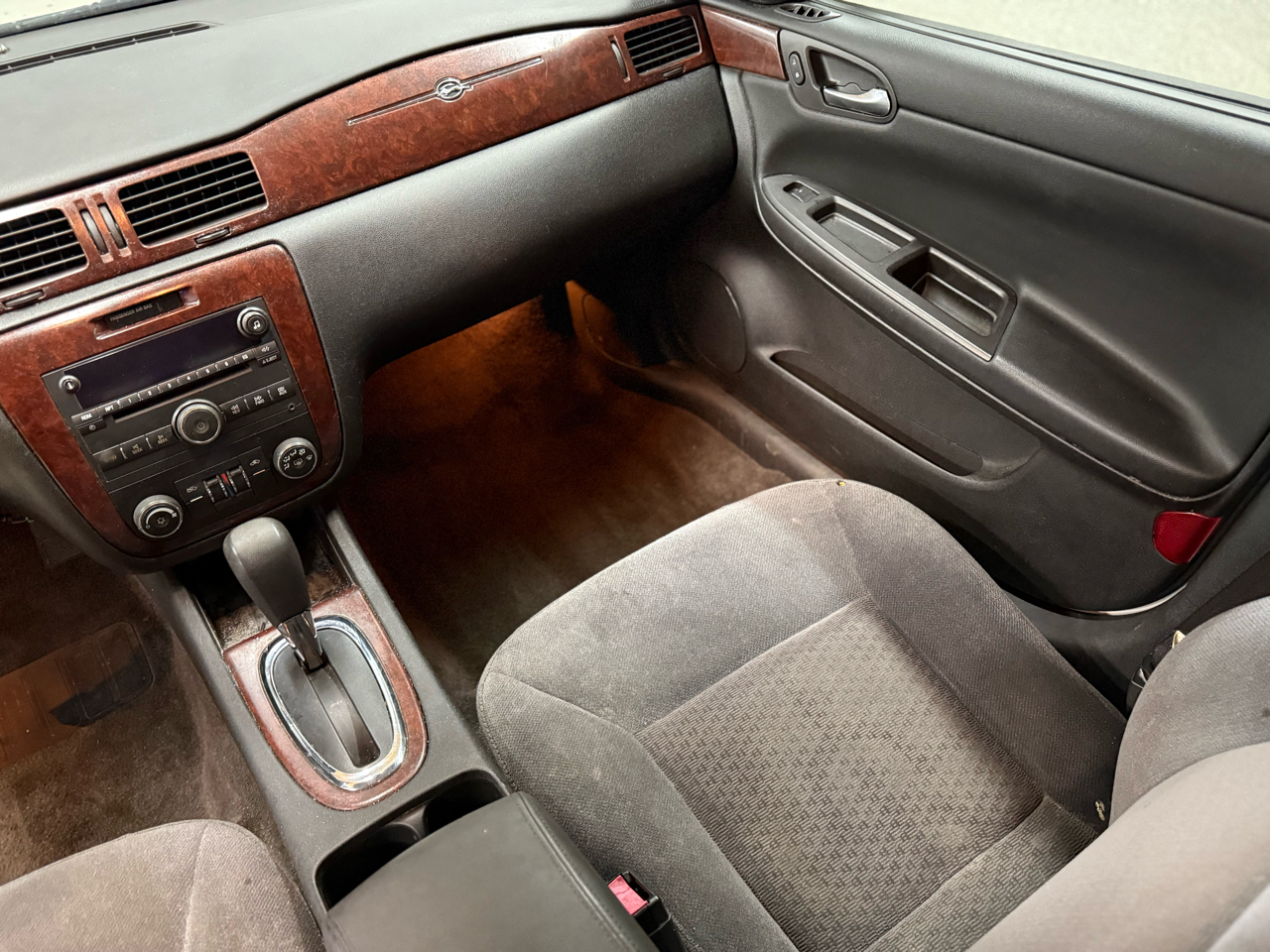 Chevrolet Impala 4dr Sdn LS 2009 Chevrolet Impala 4dr Sdn LS 2009