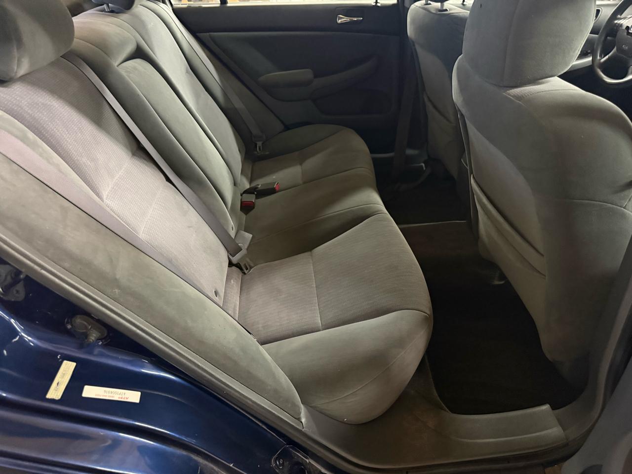 Honda Accord Sdn LX Auto V6 2004