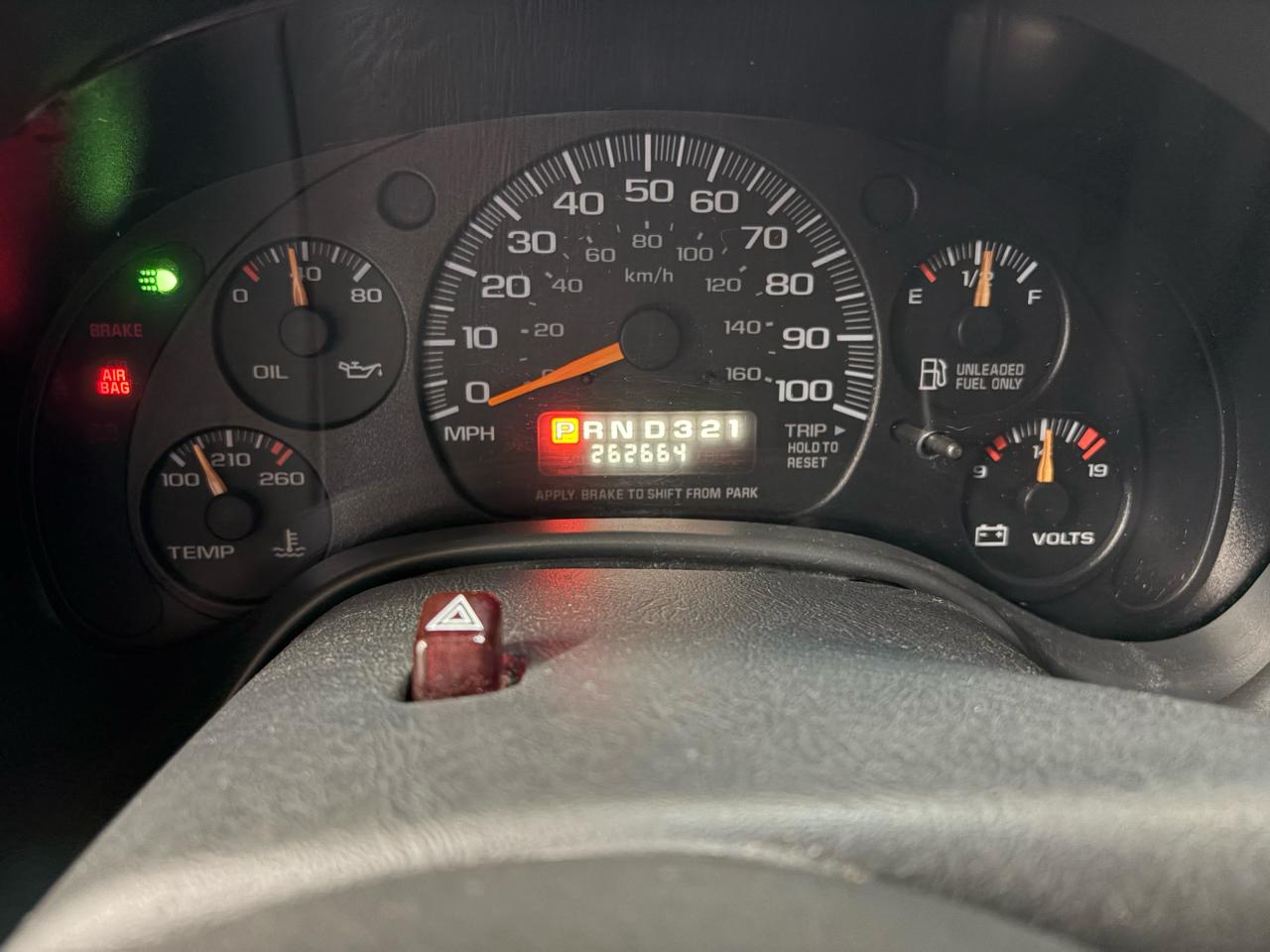 Chevrolet Express Van 1500 135" WB 1999