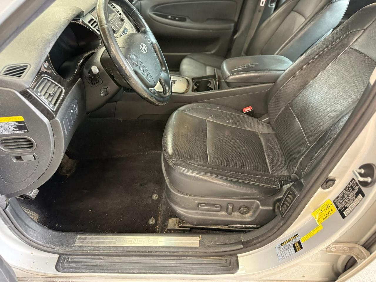 Hyundai Genesis 4dr Sdn V6 3.8L 2014