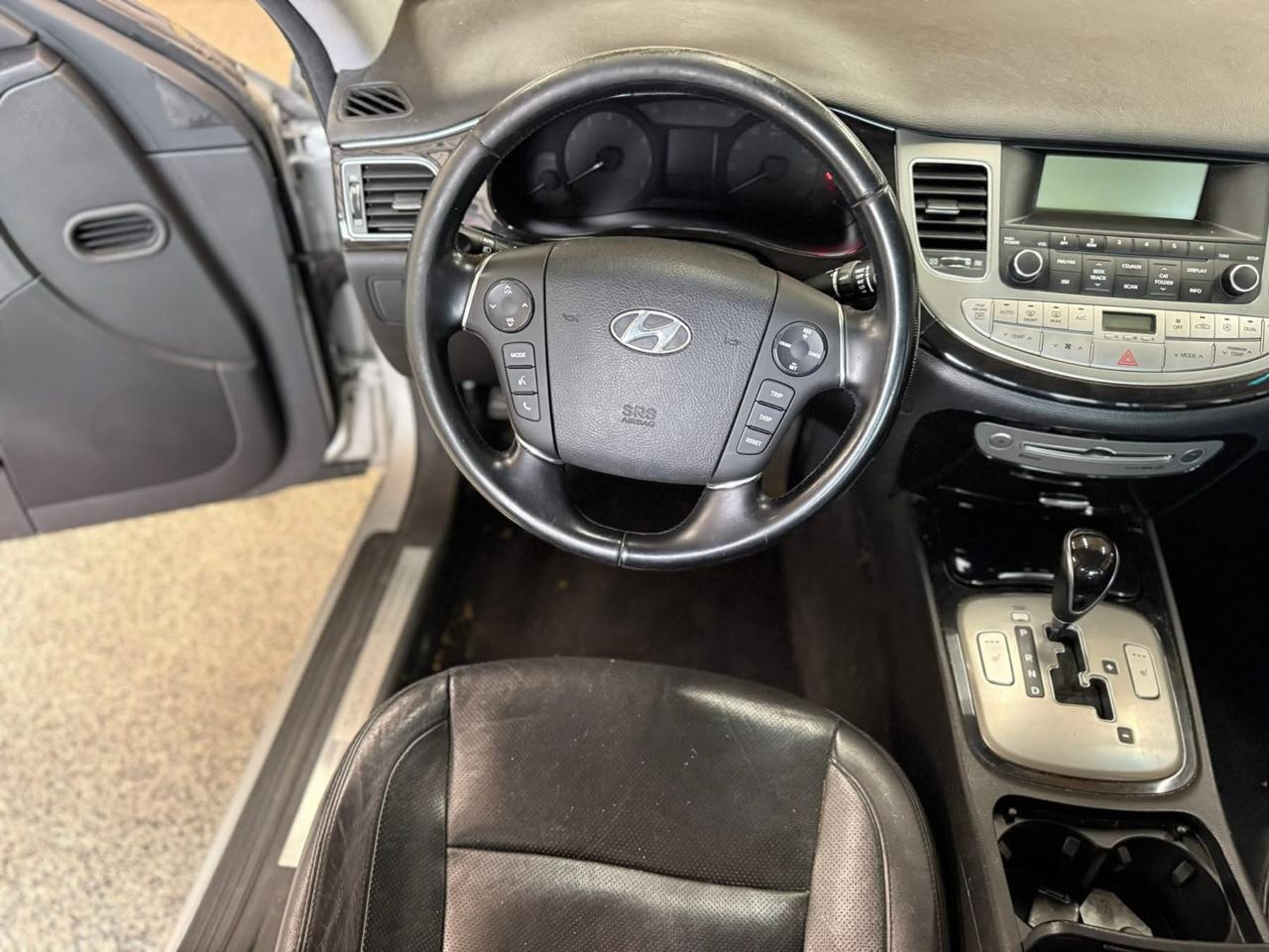 Hyundai Genesis 4dr Sdn V6 3.8L 2014