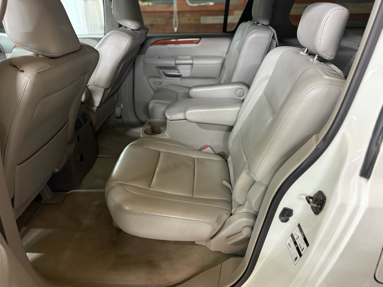 Infiniti QX56 4WD 4dr 2010