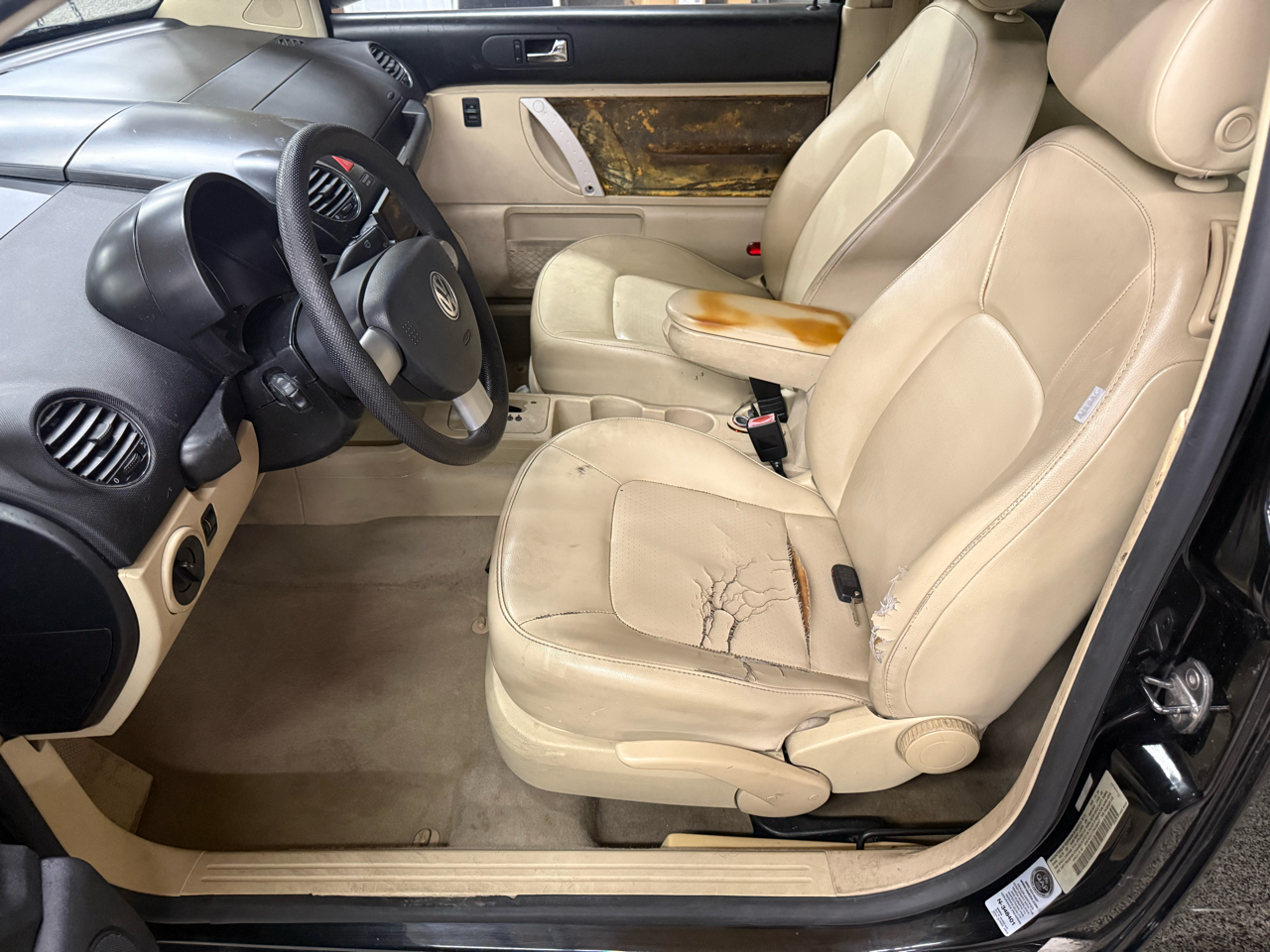 Volkswagen New Beetle Coupe 2dr Manual 2007