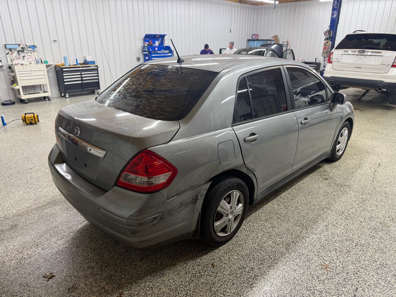 Nissan Versa 4dr Sdn I4 Auto 1.8 S 2010