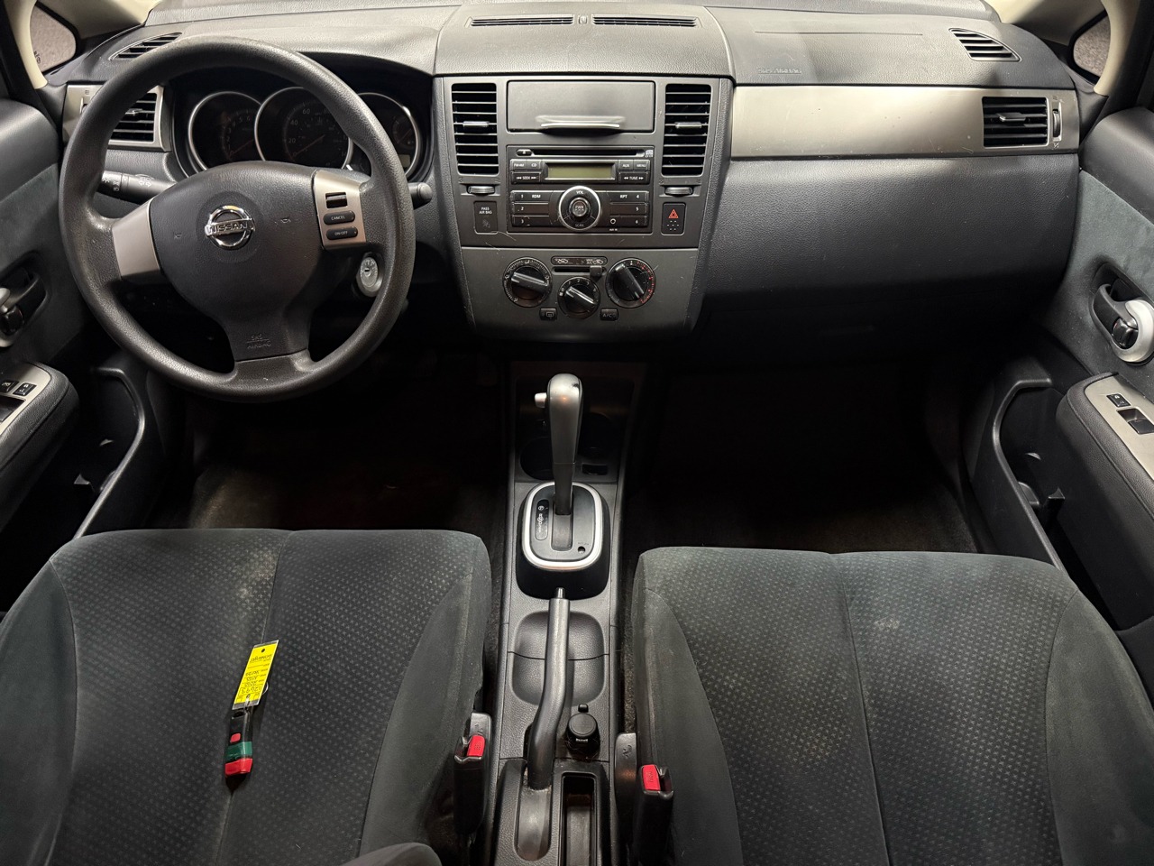 Nissan Versa 4dr Sdn I4 Auto 1.8 S 2010