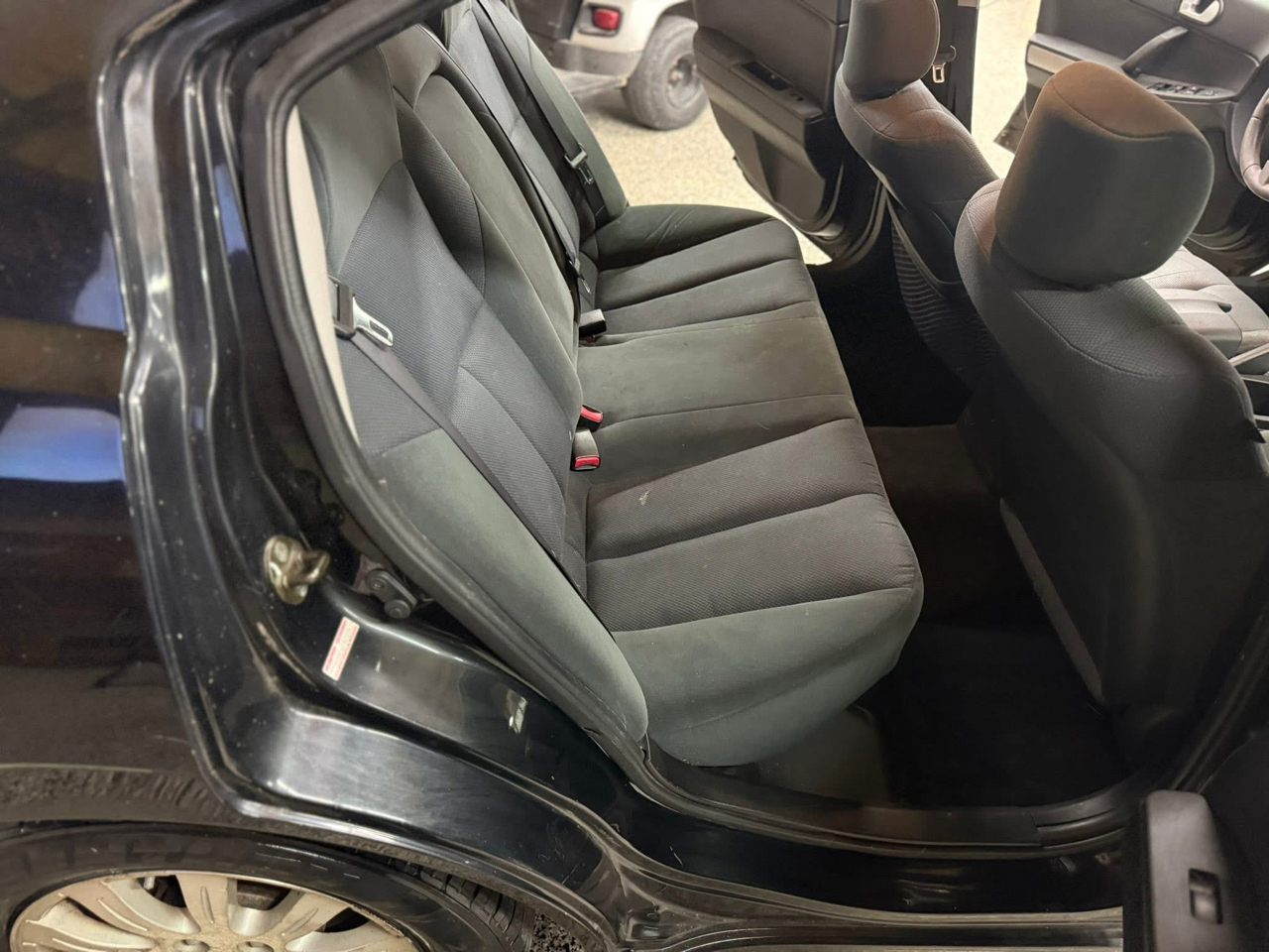 Mitsubishi Galant 4dr Sdn ES 2.4L Auto 2006