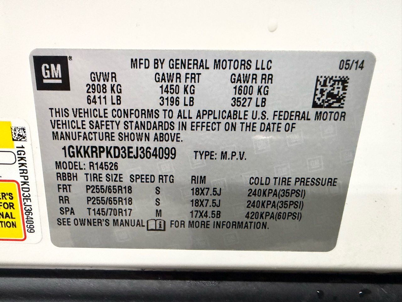 GMC Acadia FWD 4dr SLE2 2014