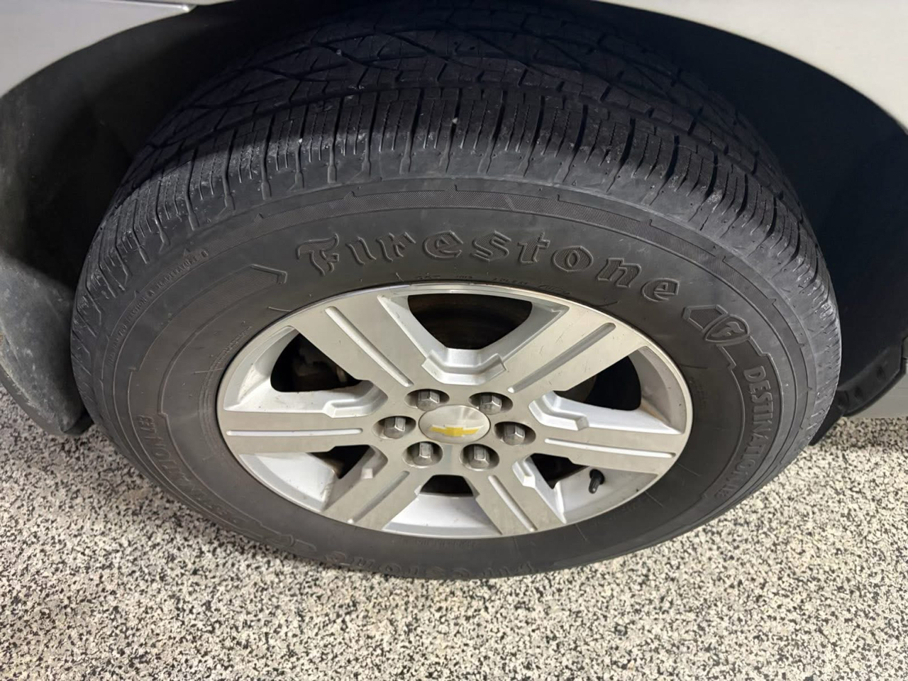 Chevrolet Traverse FWD 4dr LT w/2LT 2010