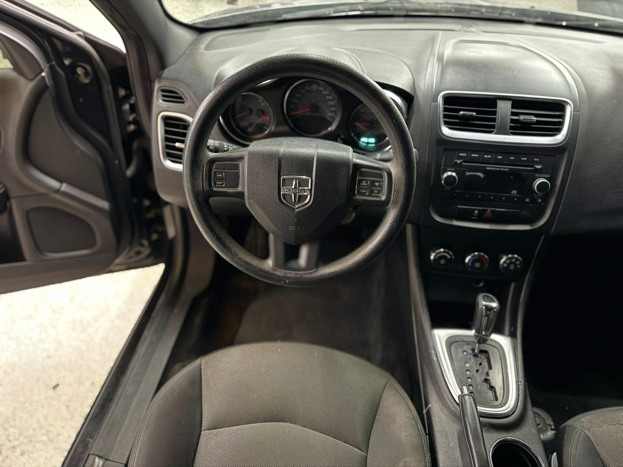 Dodge Avenger 4dr Sdn SE 2014