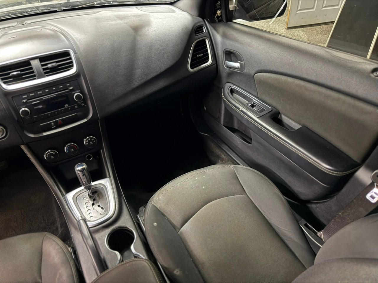 Dodge Avenger 4dr Sdn SE 2014