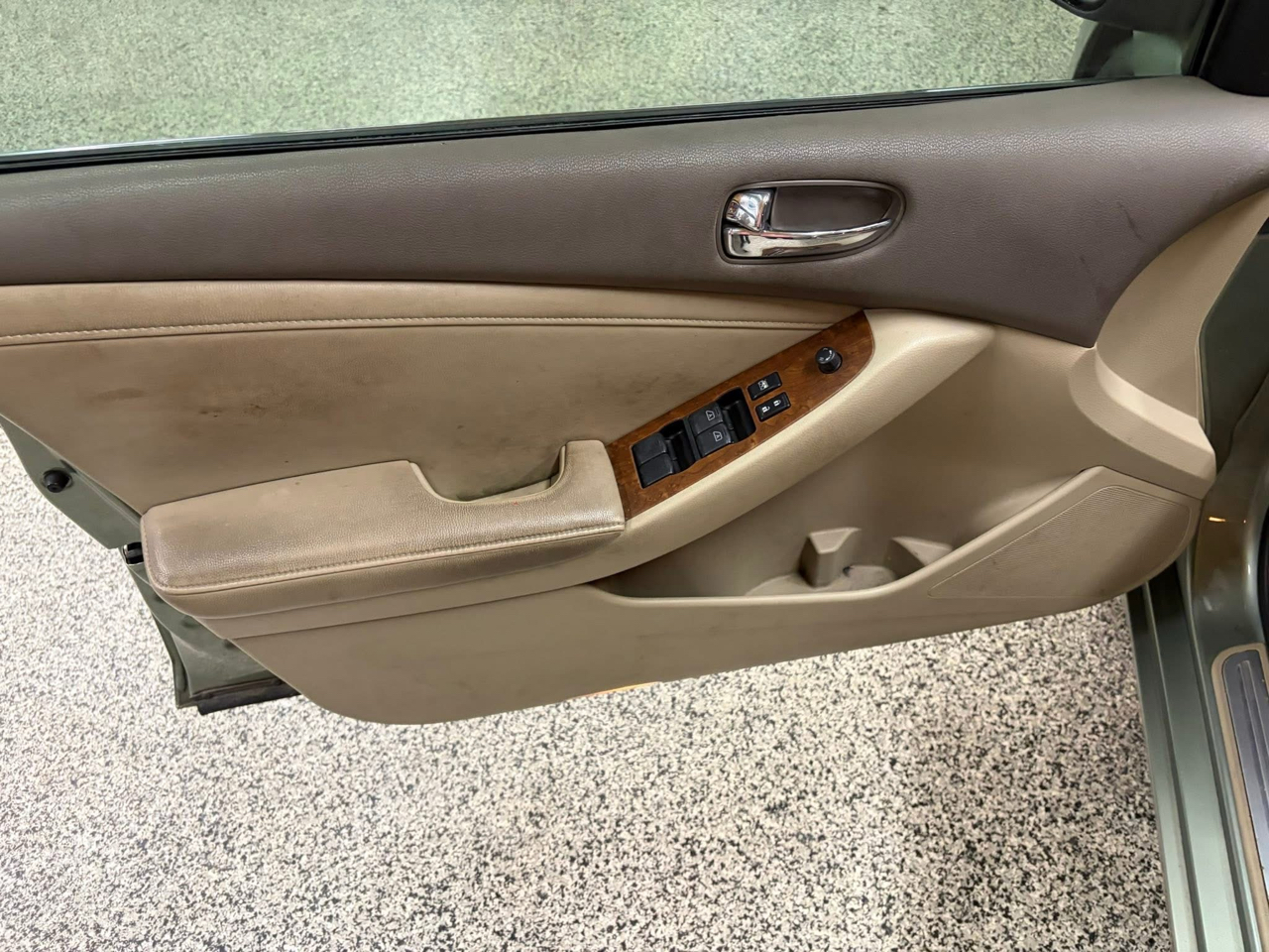 Nissan Altima 4dr Sdn I4 CVT 2.5 S 2007