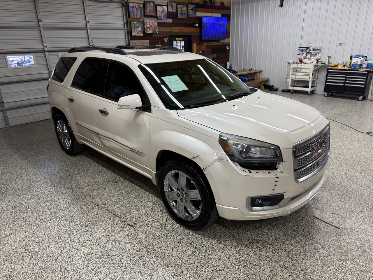GMC Acadia AWD 4dr Denali 2015