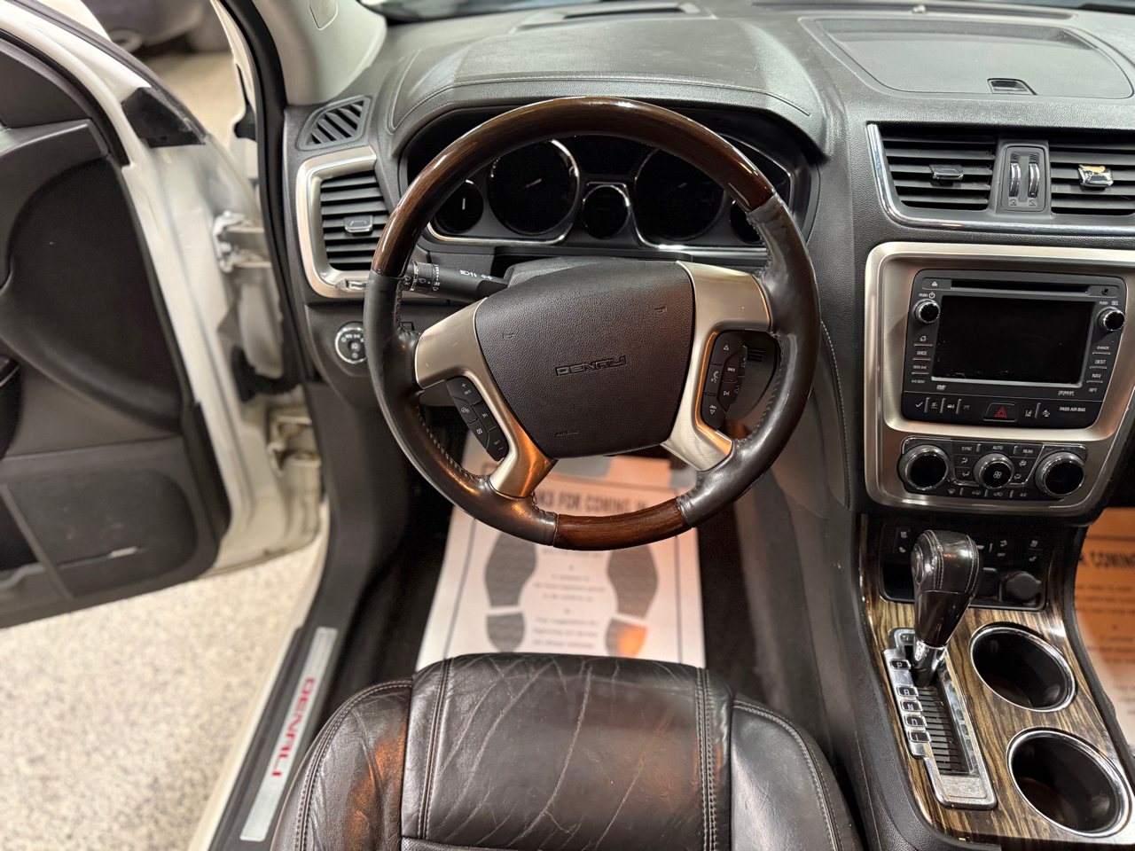 GMC Acadia AWD 4dr Denali 2015