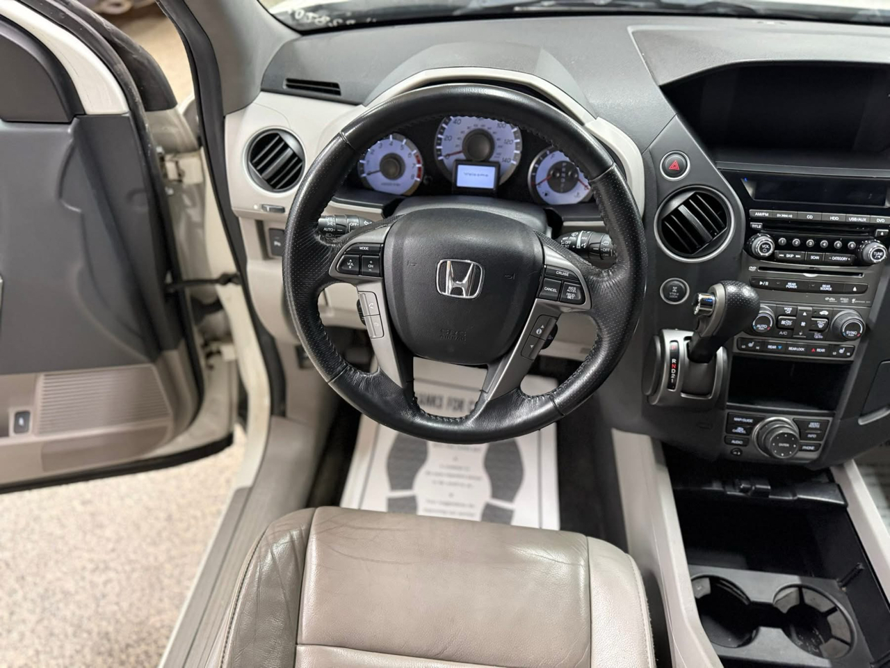 Honda Pilot 4WD 4dr Touring w/RES & Navi 2013