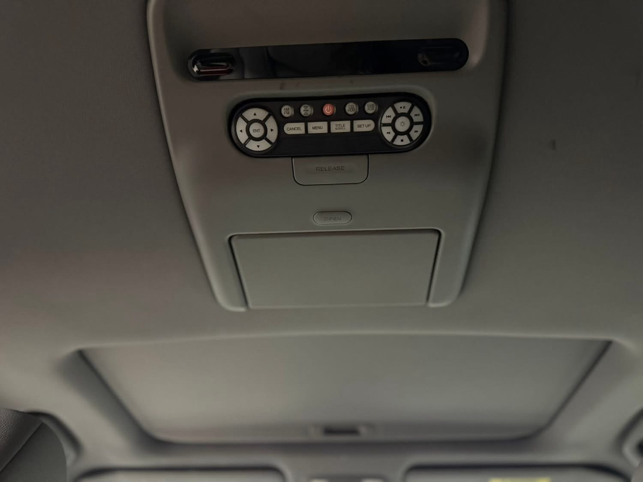 Honda Pilot 4WD 4dr Touring w/RES & Navi 2013