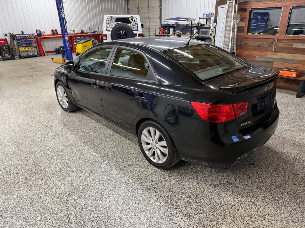 Kia Forte 4dr Sdn Auto SX 2012