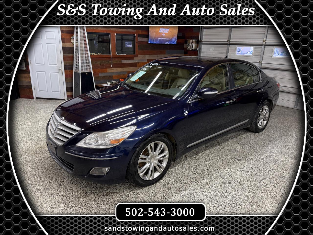 Hyundai Genesis 4dr Sdn 4.6L V8 2010