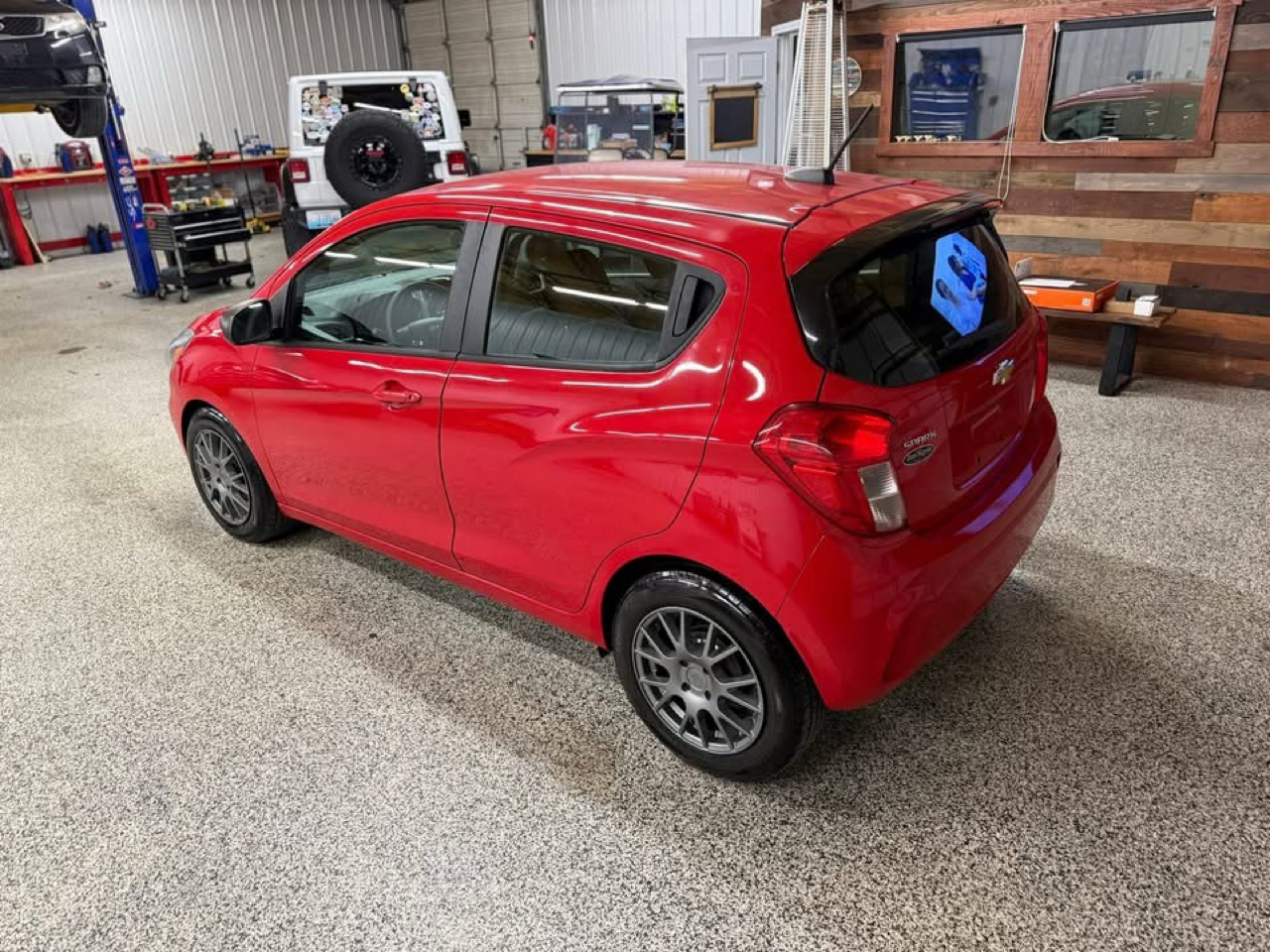 Chevrolet Spark 4dr HB CVT LS 2021