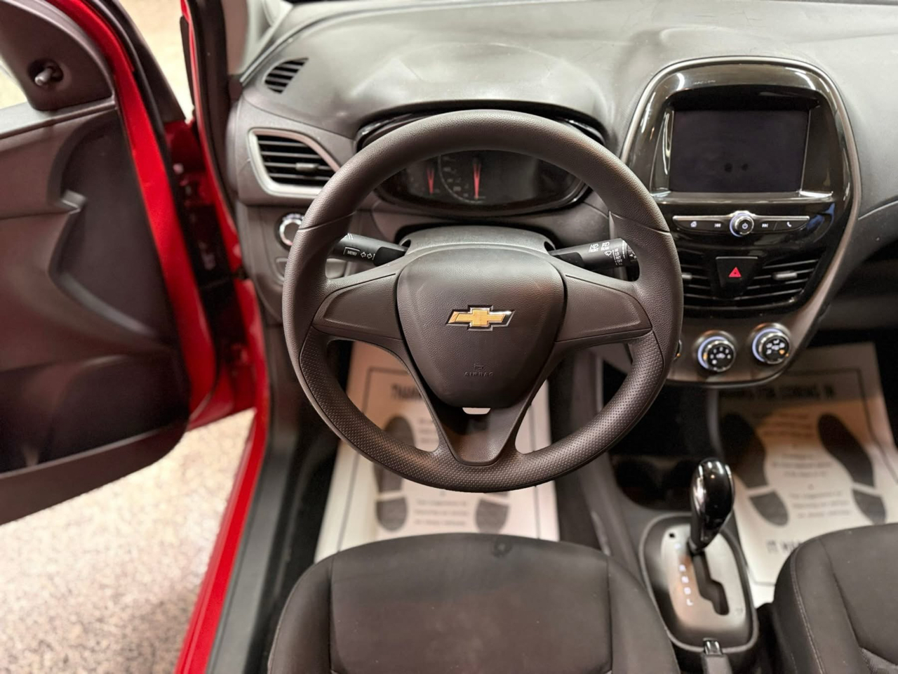 Chevrolet Spark 4dr HB CVT LS 2021