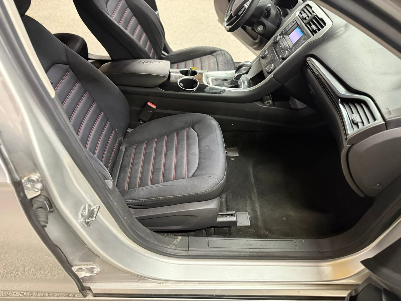 Ford Fusion 4dr Sdn SE FWD 2013