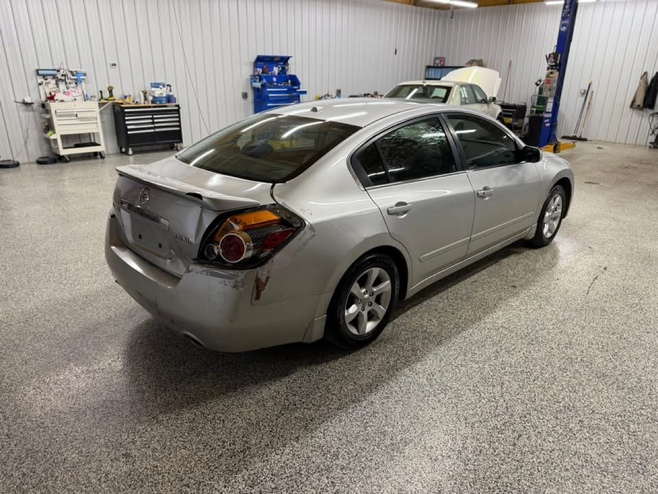 Nissan Altima 4dr Sdn I4 CVT 2.5 SL 2008