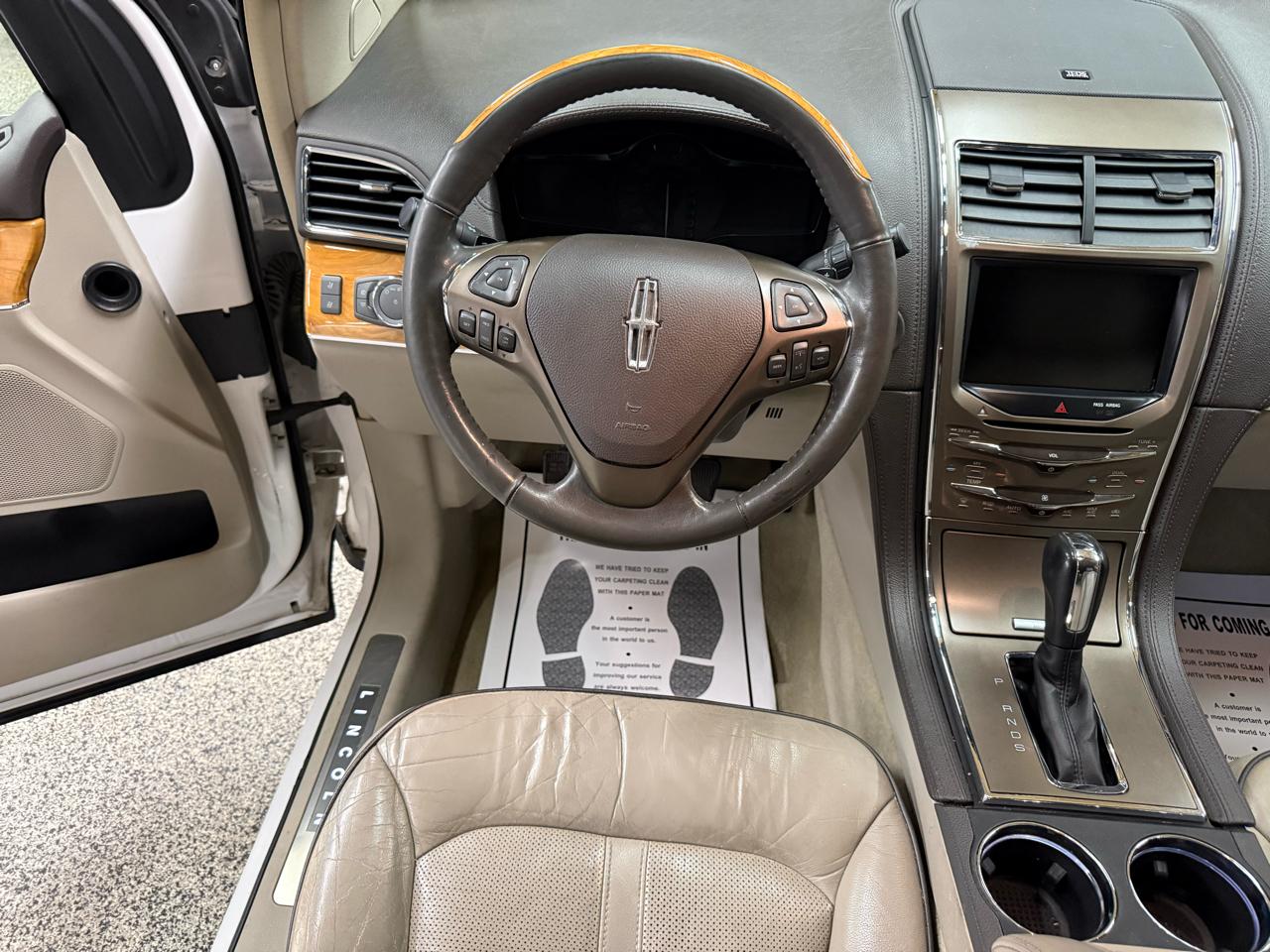 Lincoln MKX AWD 4dr 2013