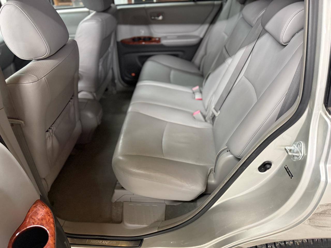 Toyota Highlander Hybrid 4dr 4WD (Natl) 2006