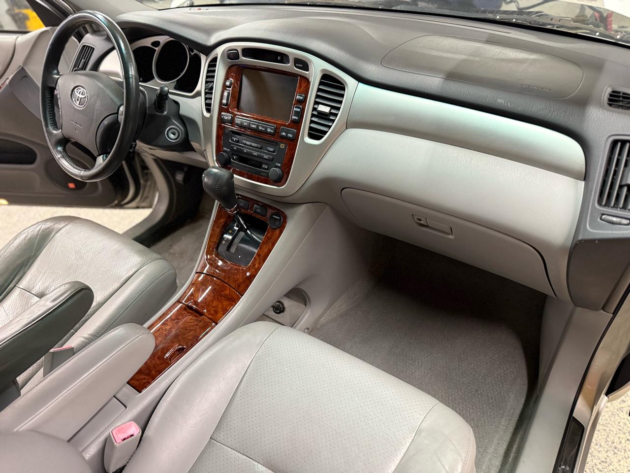 Toyota Highlander Hybrid 4dr 4WD (Natl) 2006