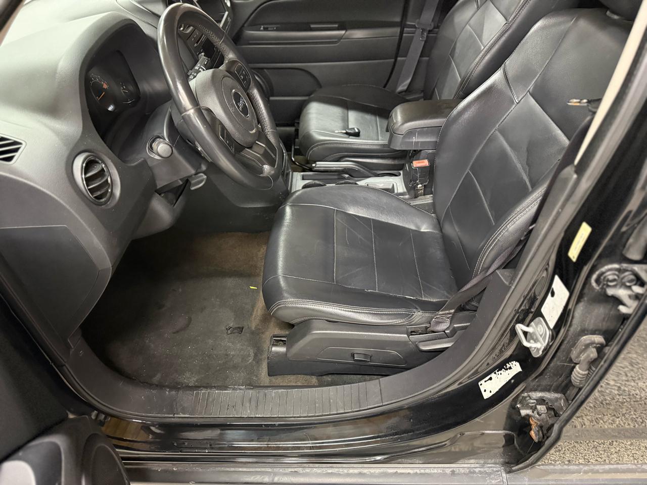 Jeep Patriot FWD 4dr High Altitude 2014