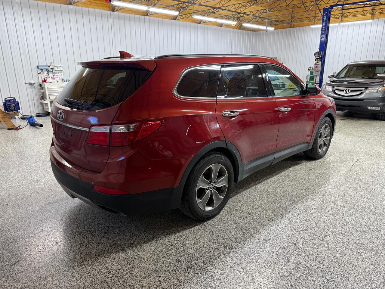 Hyundai Santa Fe FWD 4dr GLS 2015