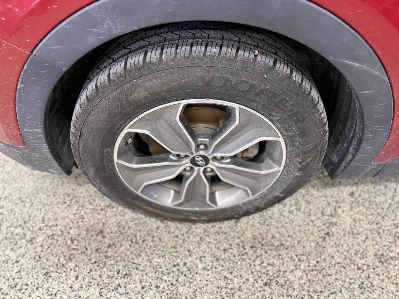 Hyundai Santa Fe FWD 4dr GLS 2015