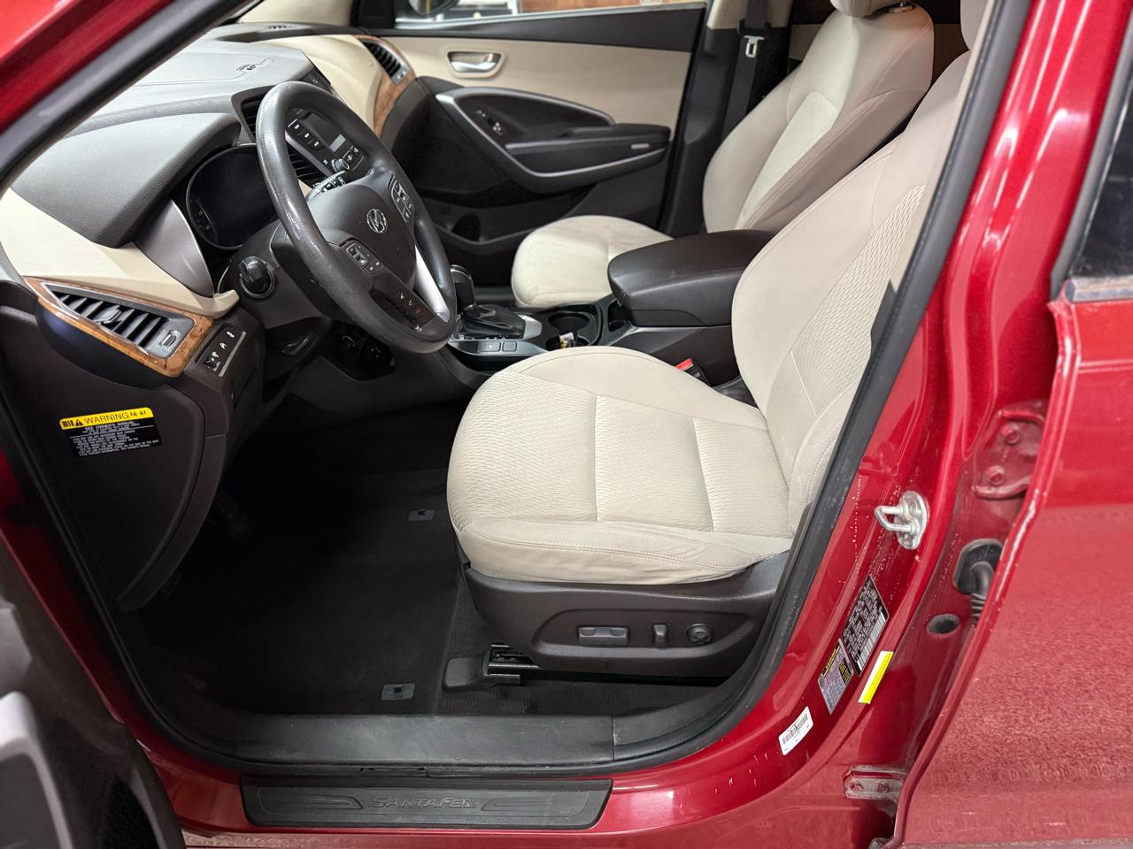 Hyundai Santa Fe FWD 4dr GLS 2015