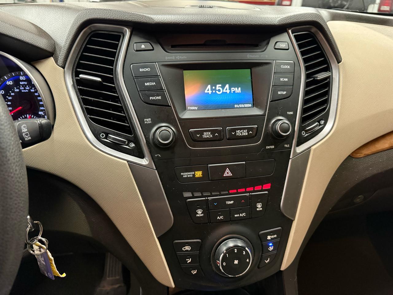 Hyundai Santa Fe FWD 4dr GLS 2015